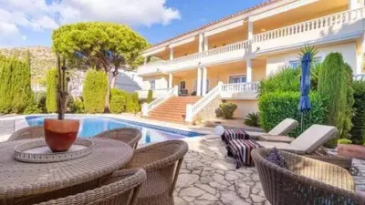 Chalet en Carrer Nord photo 17