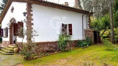 Chalet in Castellví de Rosanes photo 19