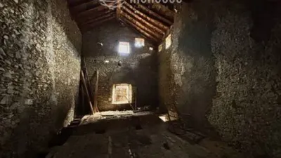 Chalet on Carrer Quatre Cantons photo 8
