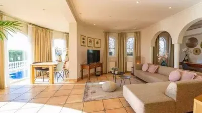 Chalet on Carrer de la Riera Ginjolers photo 11
