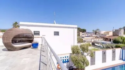 Chalet on Carrer Norfeu photo 42