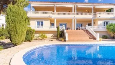Chalet en Carrer Nord photo 23