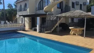 Chalet in Cala Advocat-Baladrar photo 4