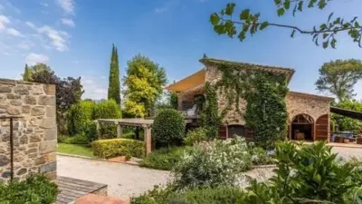 Rustic house in Esponellà photo 57