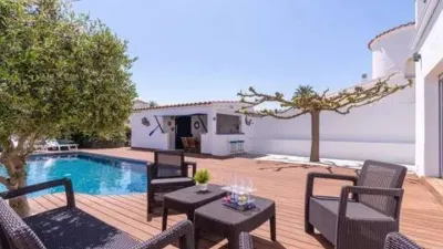 Chalet on Carrer Norfeu photo 37