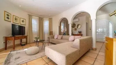 Chalet on Carrer de la Riera Ginjolers photo 7