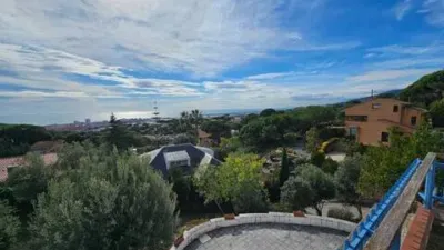 Chalet in Cabrils photo 2