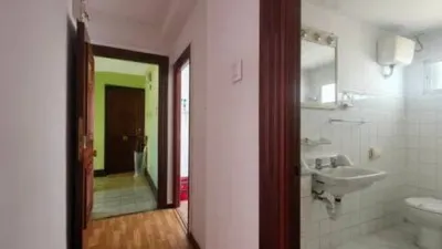 Apartment in Ciudad-Naranco-Vallobín photo 12