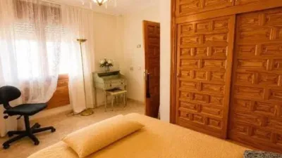 Chalet on Carrer de Pau Vila photo 15