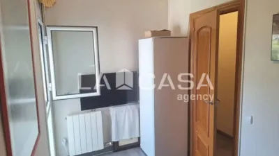 Apartment in Singuerlín-Les Oliveres-Can Franquesa-Guinardera photo 3