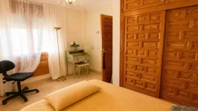 Chalet on Carrer de Pau Vila photo 15