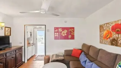 Apartment on Avenida Carles Fages de Climent, 1 photo 3