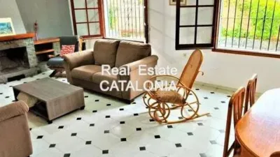 Chalet on Carrer de Breda photo 10