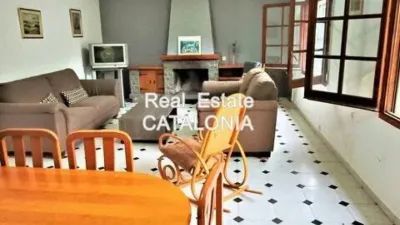 Chalet on Carrer de Breda photo 11