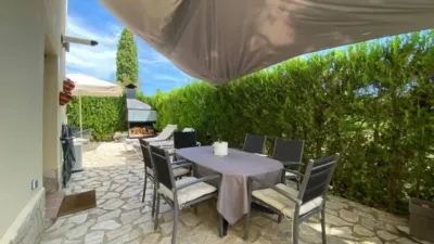 Chalet on Avinguda dels Països Baixos photo 19
