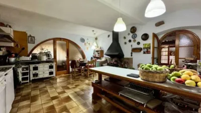 Rustic house on Carrer de Bellveí photo 36