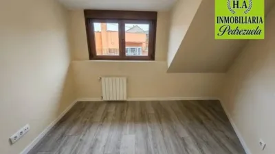 Apartment in Pedrezuela photo 10