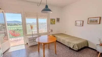 Apartment on Carrer de l'Alhambra photo 10