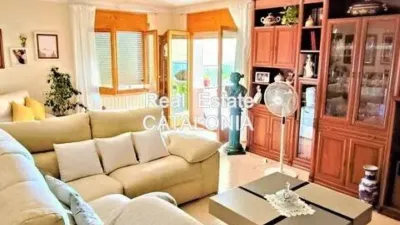 Chalet en calle Avenida Mare de Deu de Gracia S-N photo 2