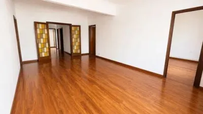 Apartment in El Baix Guinardó photo 2