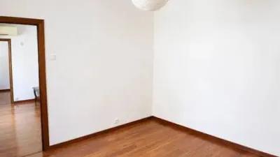 Apartment in El Baix Guinardó photo 5