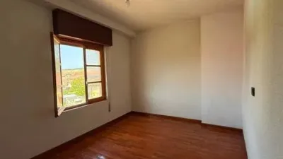 Terraced house on Avenida de Barruelo photo 16