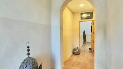 Terraced house on Calle Calvario S-N photo 2