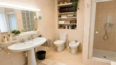 Chalet on Carrer de l'Ebre photo 13