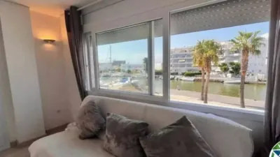 Apartment in Avinguda del Port del Canigó photo 12