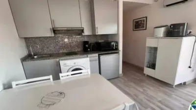 Apartment in Avinguda del Port del Canigó photo 11