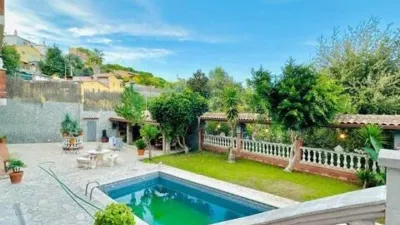 Chalet in Sant Vicenç dels Horts photo 67