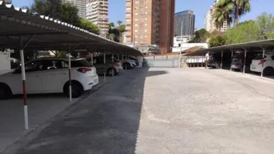 Piso en Carrer de Santander photo 11