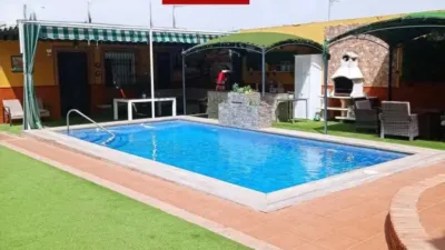 Chalet in Alcalá de Guadaíra photo 2