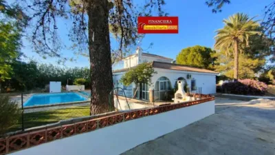 Chalet in Carmona photo 2