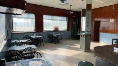Local comercial en venta en As Pontes de García Rodríguez - Vista 2