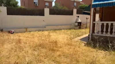 Chalet in Moraleja de Enmedio photo 24