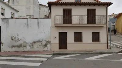 Chalet on Calle de la Plazuela photo 2