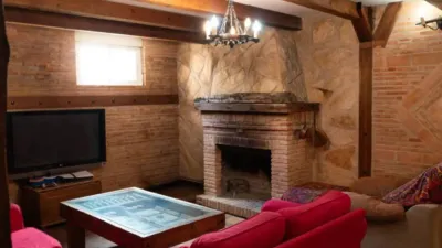Chalet in Villalbilla photo 18
