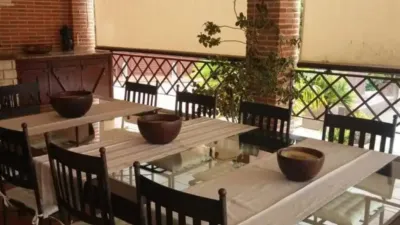 Chalet on N-A Street, -1 photo 5