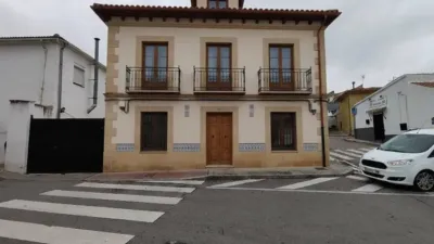 Chalet on Calle de la Plazuela photo 4