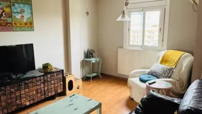 Apartment in Badia del Vallès photo 4