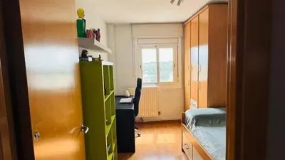 Apartment in Badia del Vallès photo 24