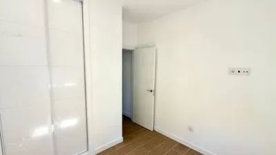 Flat in Velilla de San Antonio photo 18