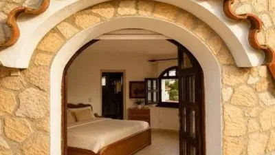 Chalet on Carrer de l'Ebre photo 21