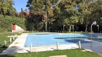 Chalet in Alameda de Osuna photo 37