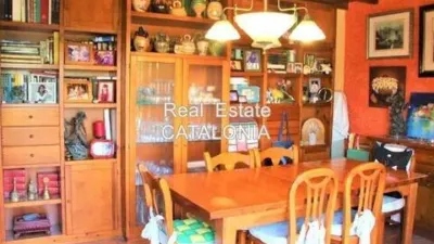 Chalet in Canyelles-La Montgoda photo 7