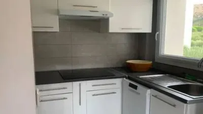 Apartment in Carrer de Praga photo 10
