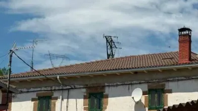Rustic house on Generalísimo Street photo 4