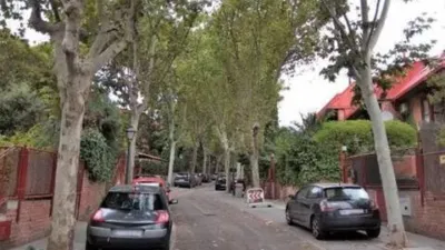 Chalet in Alameda de Osuna photo 39