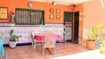 Chalet in Canyelles-La Montgoda photo 15